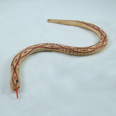 Toy-snake-toy-wooden-toys-artificial-animal.jpg