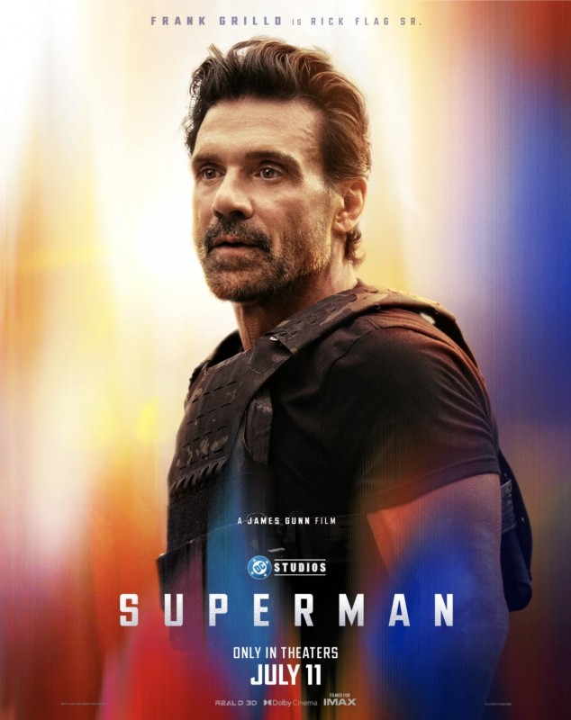 Superman Posters 5 Juin-ESI-1.jpg