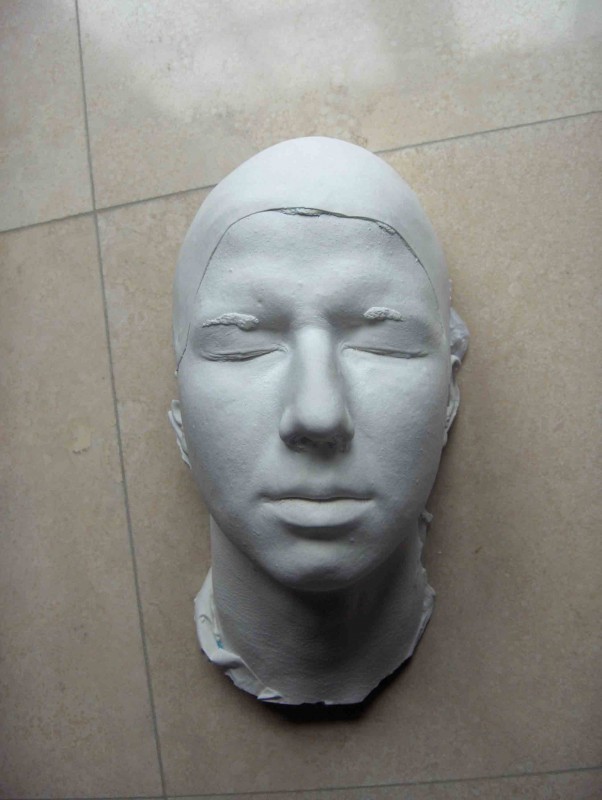 face2.jpg