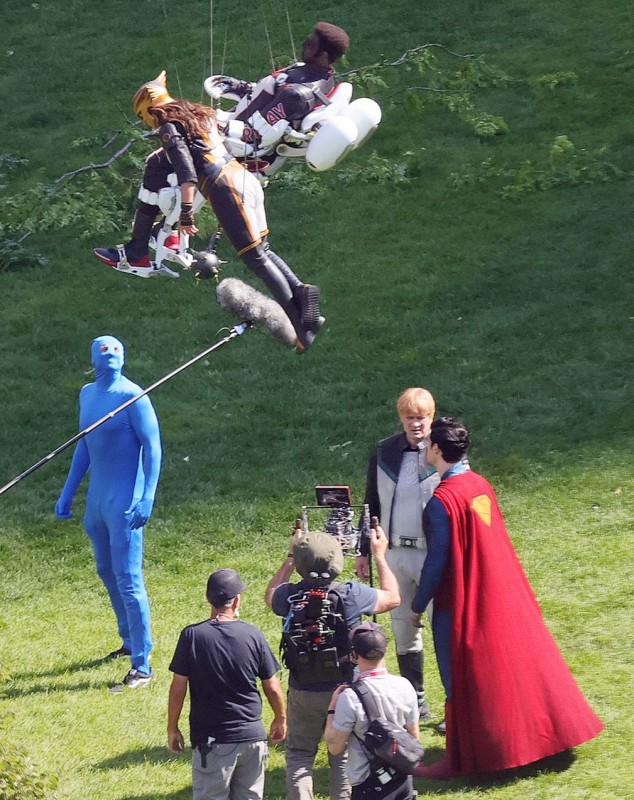Hawkgirl, Mr Terrific Green Lantern et Superman-1.jpg