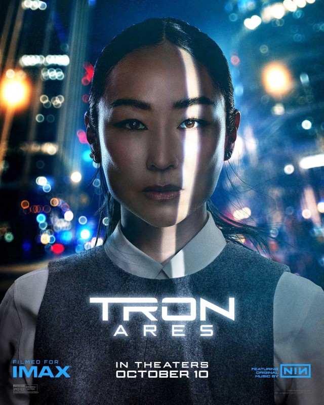 Tron Ares affiche IMAX-ESI-4.jpg